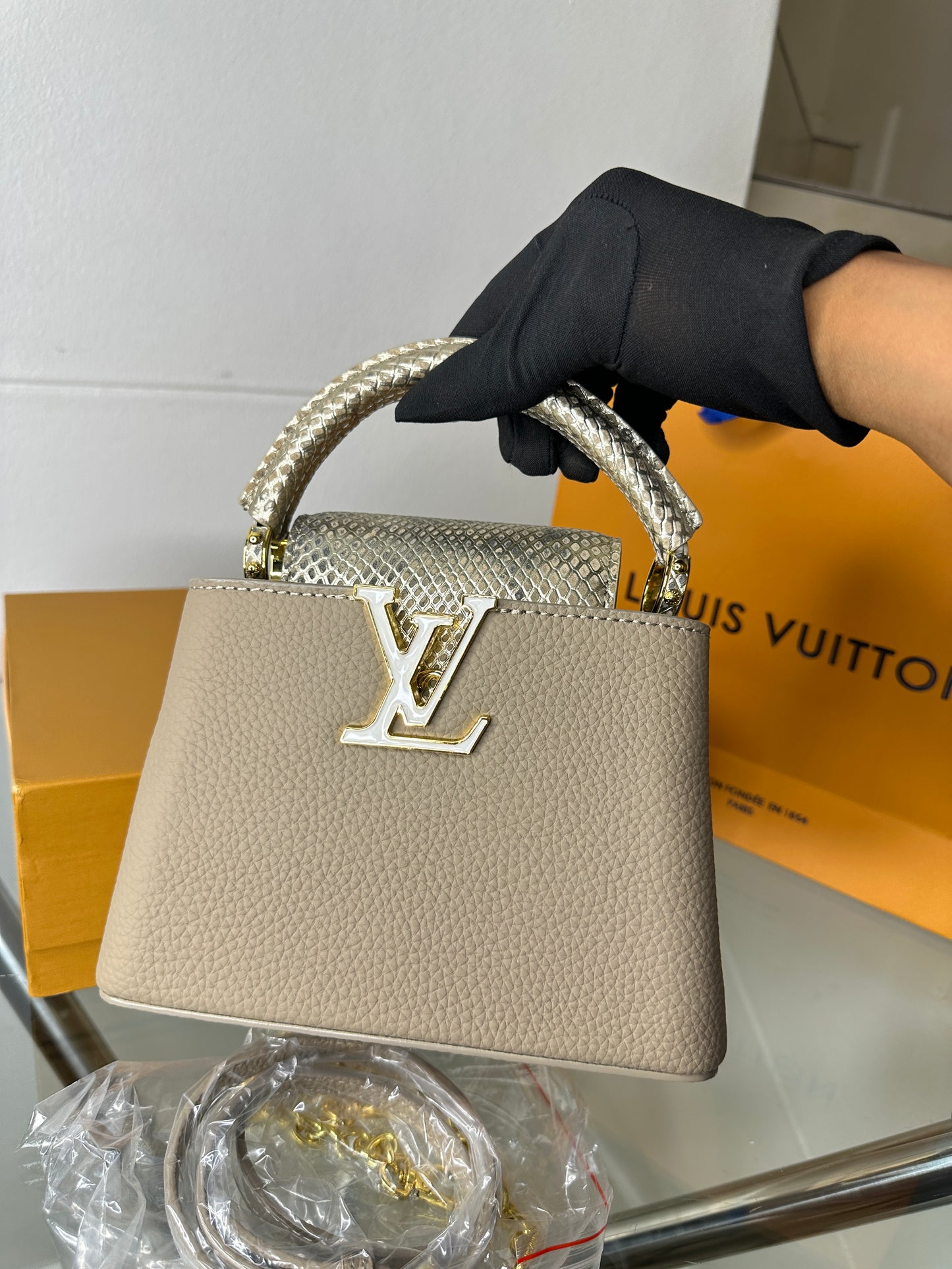 Desert Luxe Top Handle