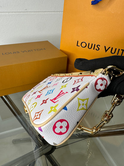 Retro Pop Mini Chain Bag