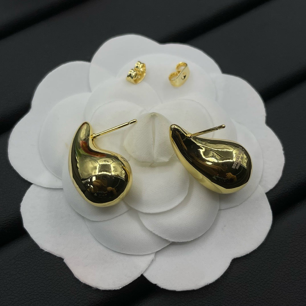 Laila Earrings Gold