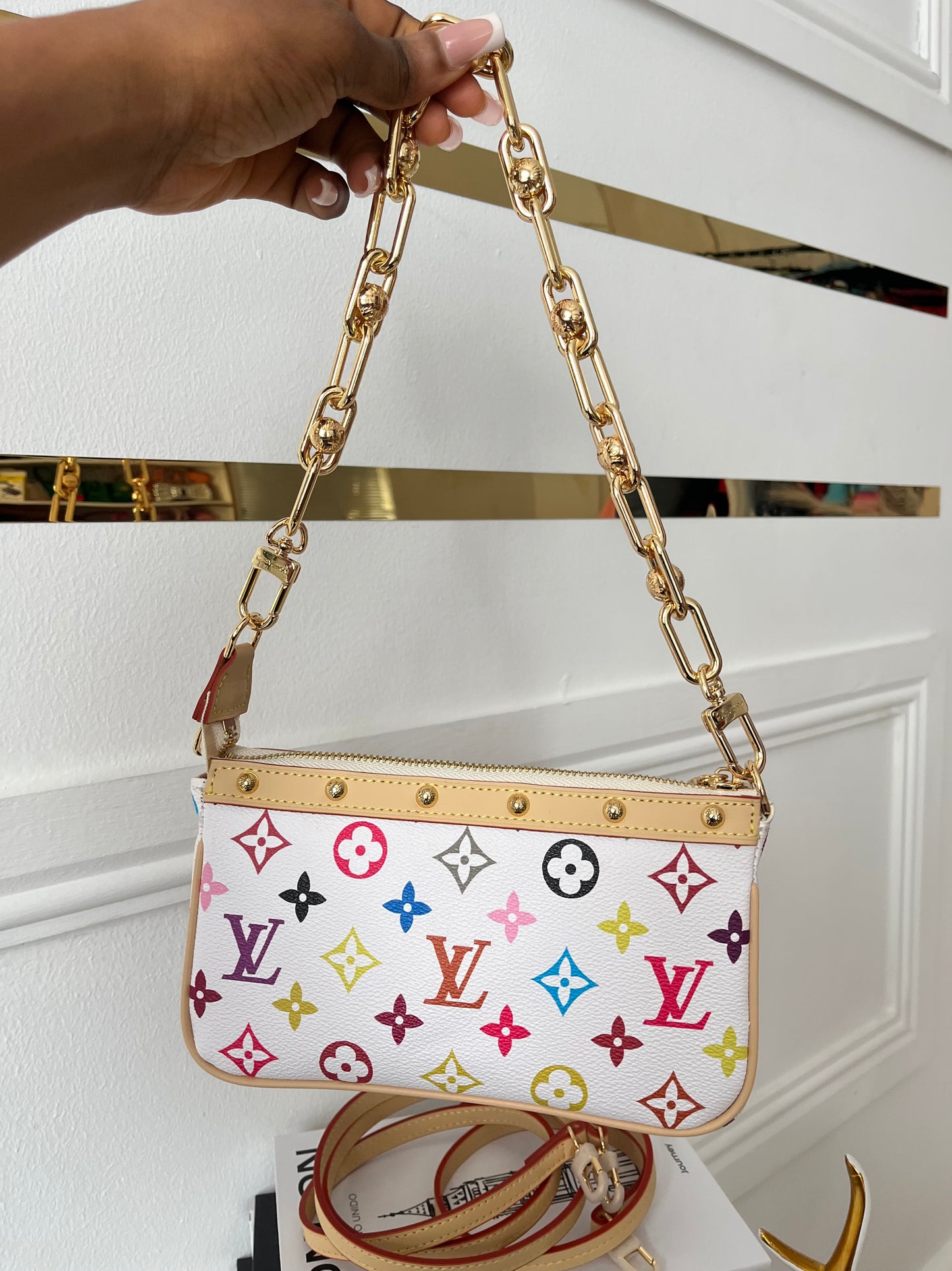 Retro Pop Mini Chain Bag