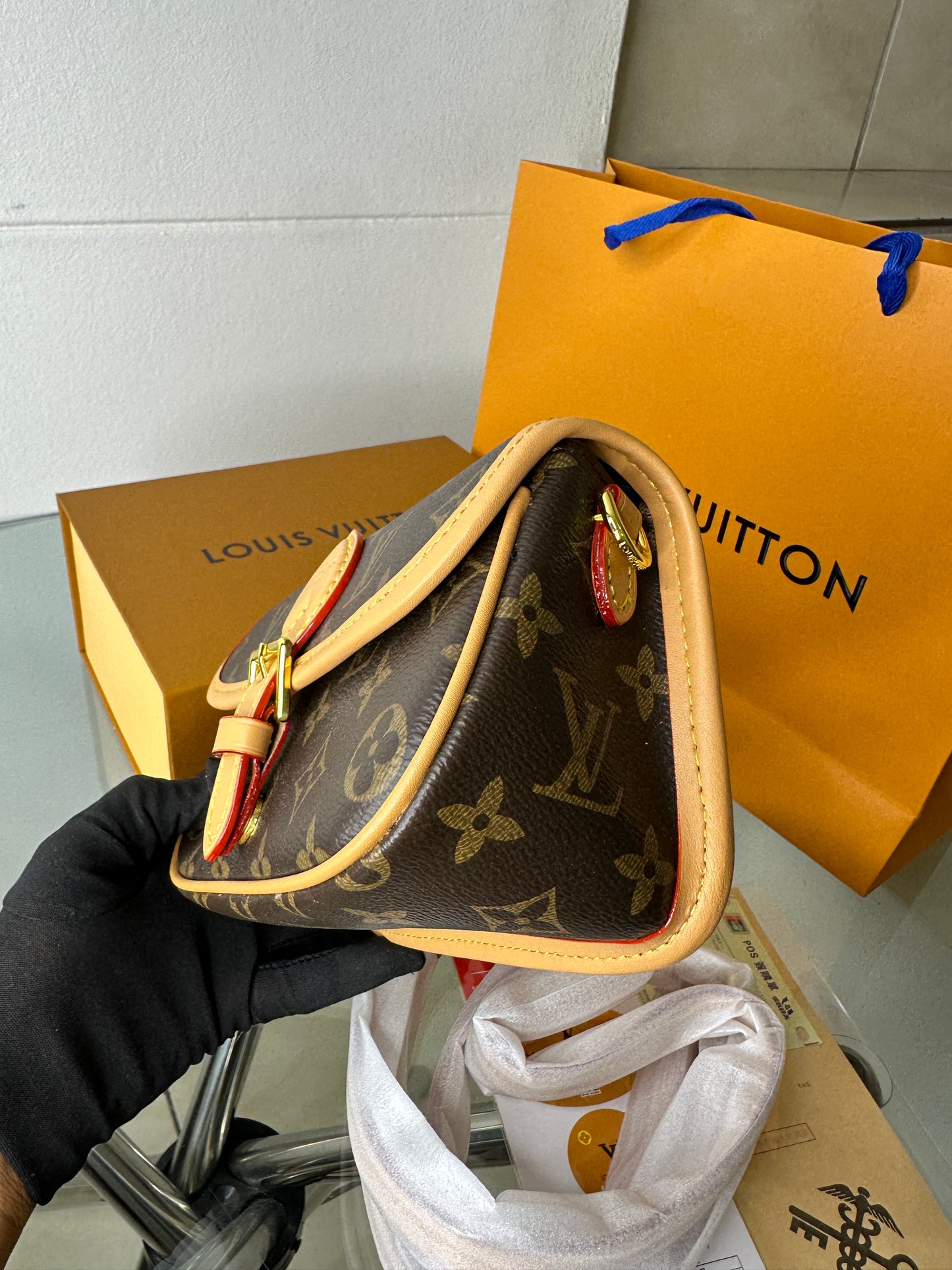 Vintage Belt Baguette