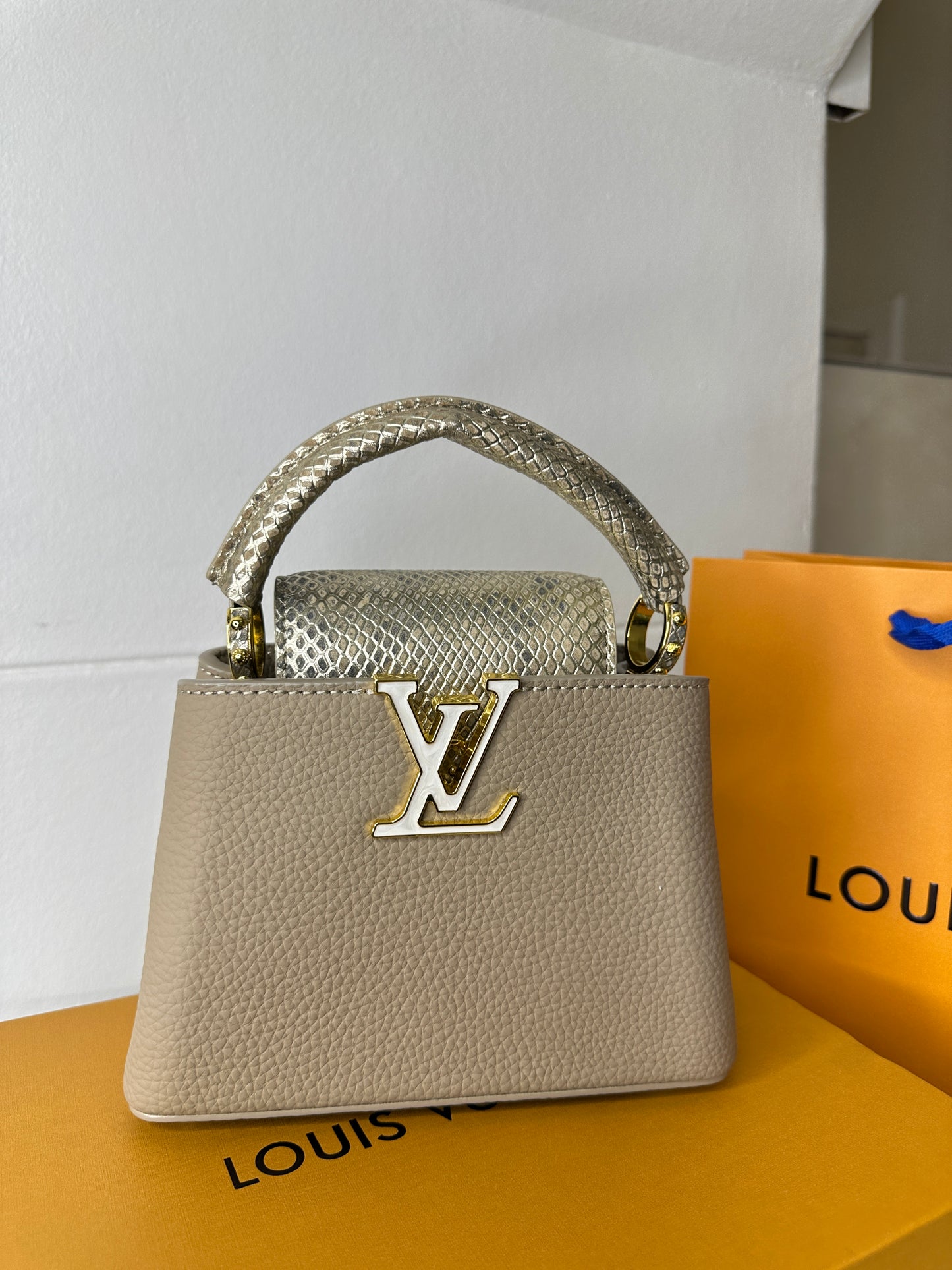 Desert Luxe Top Handle