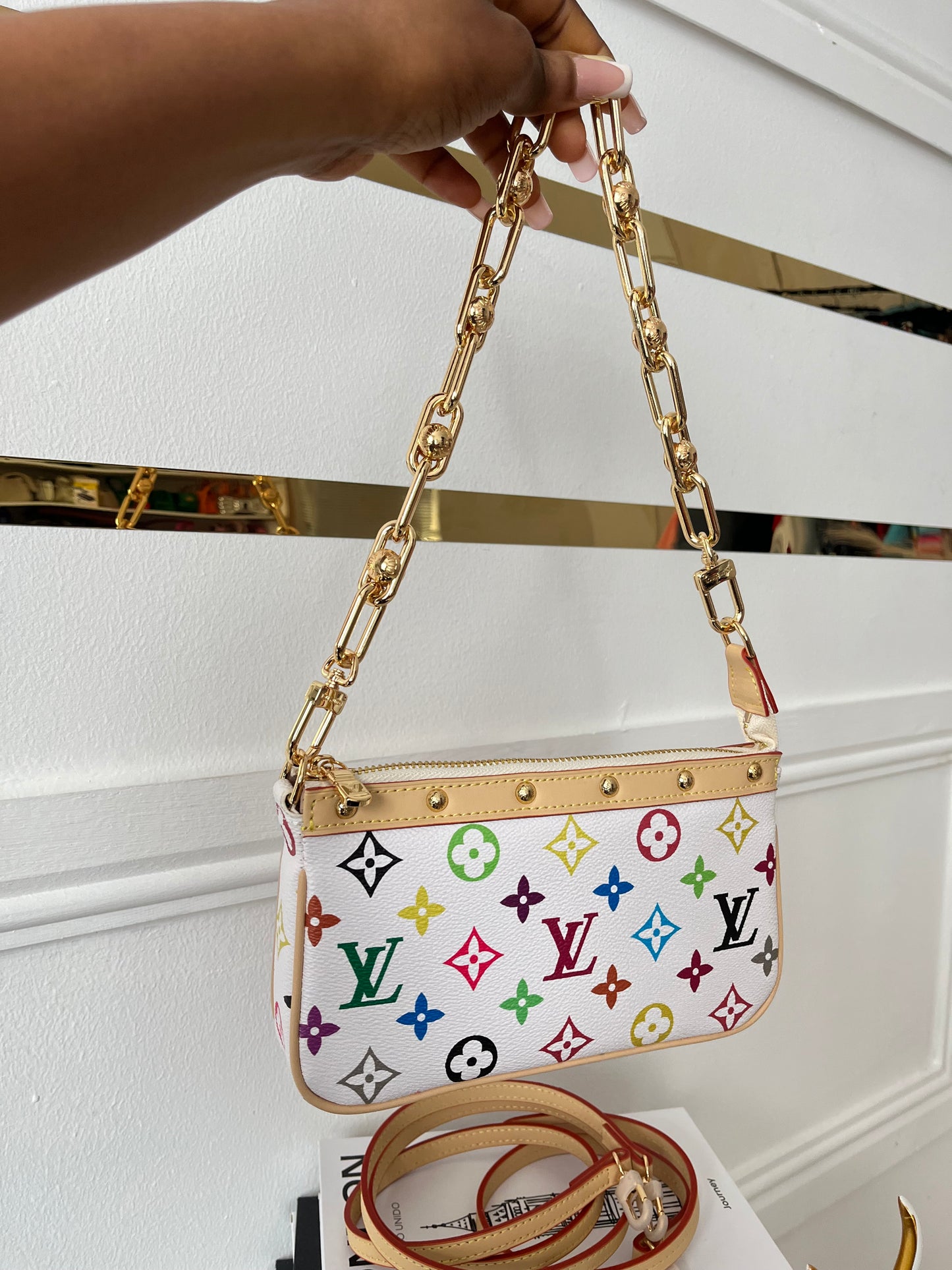 Retro Pop Mini Chain Bag