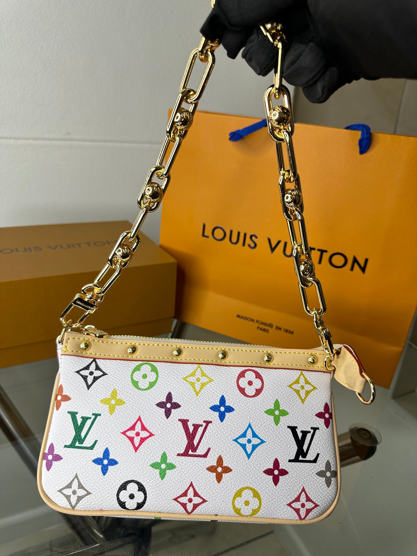 Retro Pop Mini Chain Bag