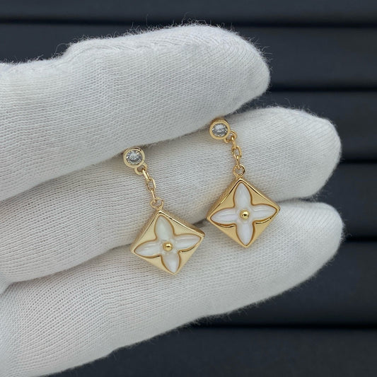 Yvette Earrings White