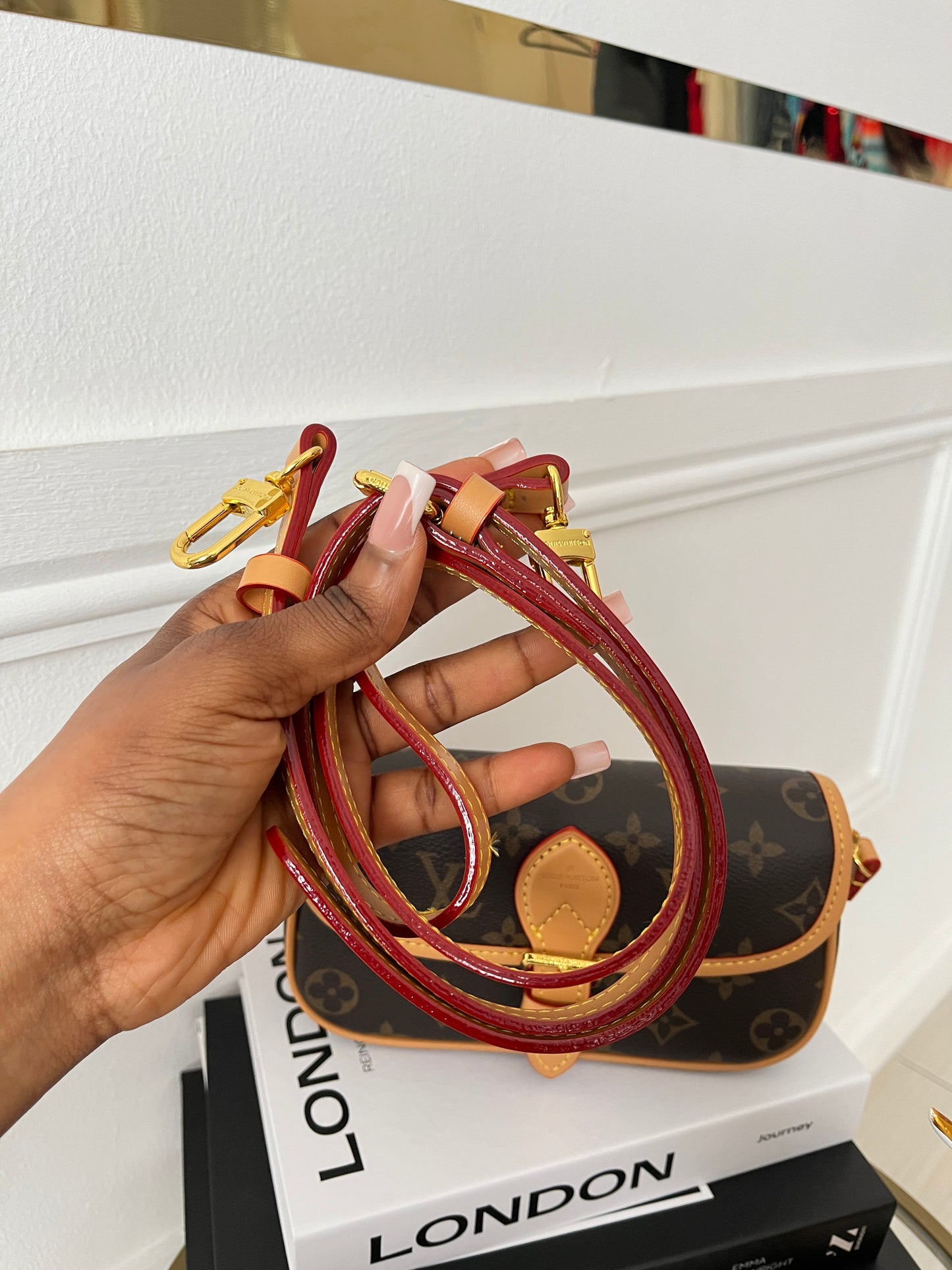 Vintage Belt Baguette